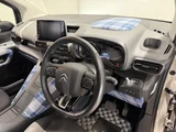 2021 Citroen Berlingo Van for sale, Japanese used car export - photo 4 of 9 | GULJI TRADERS