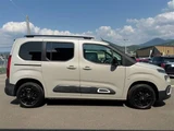 2022 Citroen Berlingo 1.5d SHINE BlueHDi Van for sale, Japanese used car export - photo 10 of 30 | GULJI TRADERS
