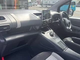 2022 Citroen Berlingo 1.5 SHINE BlueHDi Van for sale, Japanese used car export - photo 11 of 26 | GULJI TRADERS