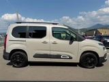 2022 Citroen Berlingo 1.5d SHINE BlueHDi Van for sale, Japanese used car export - photo 10 of 24 | GULJI TRADERS
