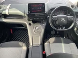 2022 Citroen Berlingo XTR Van for sale, Japanese used car export - photo 5 of 9 | GULJI TRADERS