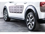 2017 Citroen C4 Cactus Base Sedan for sale, Japanese used car export - photo 31 of 73 | GULJI TRADERS