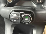 2017 Citroen C4 Cactus Base Sedan for sale, Japanese used car export - photo 13 of 23 | GULJI TRADERS