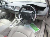 2013 Citroen C5 C5 Sedan for sale, Japanese used car export - photo 4 of 11 | GULJI TRADERS