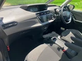 2020 Citroen Grand C4 Spacetourer Sedan for sale, Japanese used car export - photo 4 of 9 | GULJI TRADERS