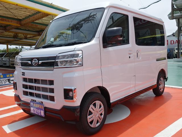 2025 Daihatsu Atrai 660 RS Smart Key with LED Light, Registered and Unused Pearl Van for sale, Japanese used car export - photo 1 of 26 | GULJI TRADERS