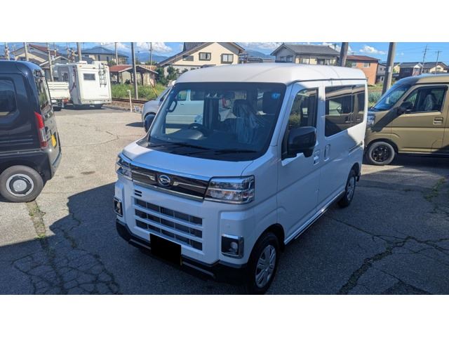 2026 Daihatsu Atrai 660 RS 4WD Pearl Van for sale, Japanese used car export | GULJI TRADERS
