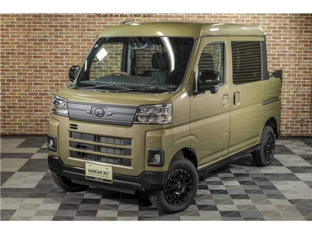 2025 Daihatsu Atrai Deck Van 6604WD Green Van for sale, Japanese used car export - photo 1 of 51 | GULJI TRADERS