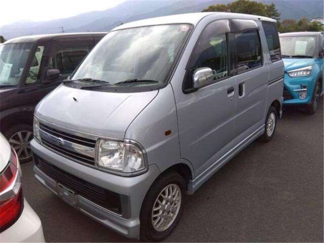 2002 Daihatsu Atrai Wagon Turbo Van for sale, Japanese used car export - photo 1 of 8 | GULJI TRADERS