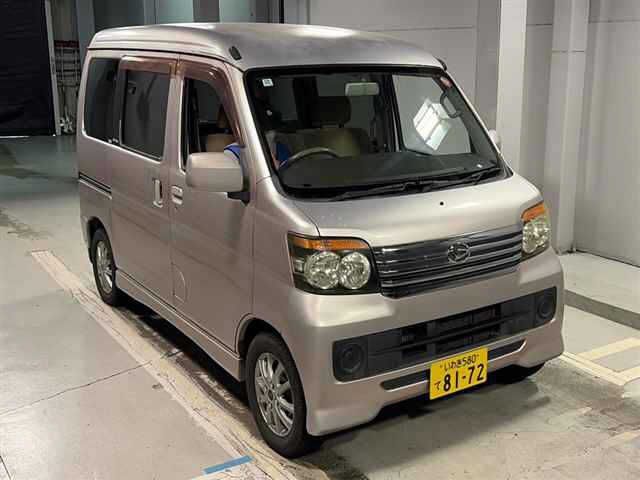2008 Daihatsu Atrai Wagon 4WD Van for sale, Japanese used car export - photo 1 of 10 | GULJI TRADERS
