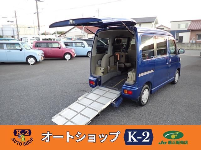 2009 Daihatsu Atrai Wagon 660 Van for sale, Japanese used car export - photo 1 of 17 | GULJI TRADERS