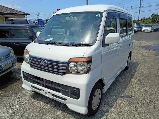 2009 Daihatsu Atrai Wagon Van for sale, Japanese used car export - photo 1 of 9 | GULJI TRADERS