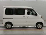 2013 Daihatsu Atrai Wagon Turbo 4WD Van for sale, Japanese used car export - photo 3 of 12 | GULJI TRADERS