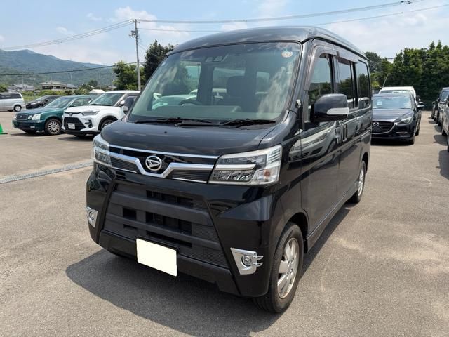 2017 Daihatsu Atrai Wagon Turbo SAIII Van for sale, Japanese used car export - photo 1 of 20 | GULJI TRADERS