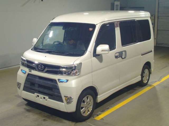 2018 Daihatsu Atrai Wagon Turbo SA3 Van for sale, Japanese used car export - photo 1 of 13 | GULJI TRADERS