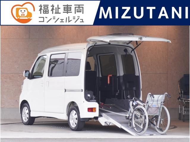 2019 Daihatsu Atrai Wagon 660 SAIII Van for sale, Japanese used car export - photo 1 of 19 | GULJI TRADERS