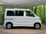 2021 Daihatsu Atrai Wagon Turbo SAIII Van for sale, Japanese used car export - photo 22 of 30 | GULJI TRADERS