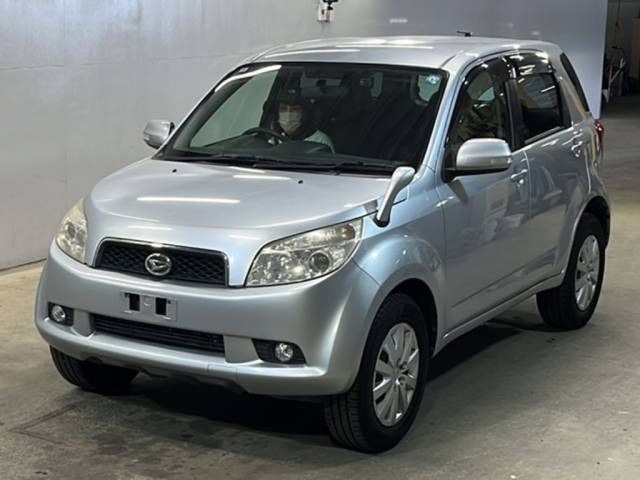 2006 Daihatsu Bego CL Sedan for sale, Japanese used car export - photo 1 of 3 | GULJI TRADERS