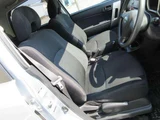 2006 Daihatsu Bego 1.5 CL 4WD Sedan for sale, Japanese used car export - photo 10 of 24 | GULJI TRADERS