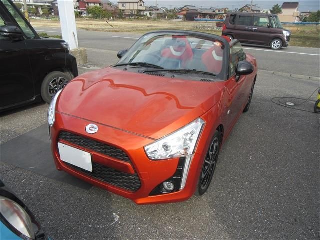 2024 Daihatsu Copen Robe S - photo 1 2024 Daihatsu Copen Robe S Coupe for sale, Japanese used car export - photo 1 of 13 | GULJI TRADERS