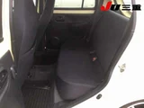 2006 Daihatsu Esse F5M/T!! Sedan for sale, Japanese used car export - photo 10 of 12 | GULJI TRADERS