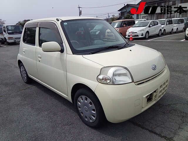 2008 Daihatsu Esse L - photo 1 2008 Daihatsu Esse L Sedan for sale, Japanese used car export | GULJI TRADERS