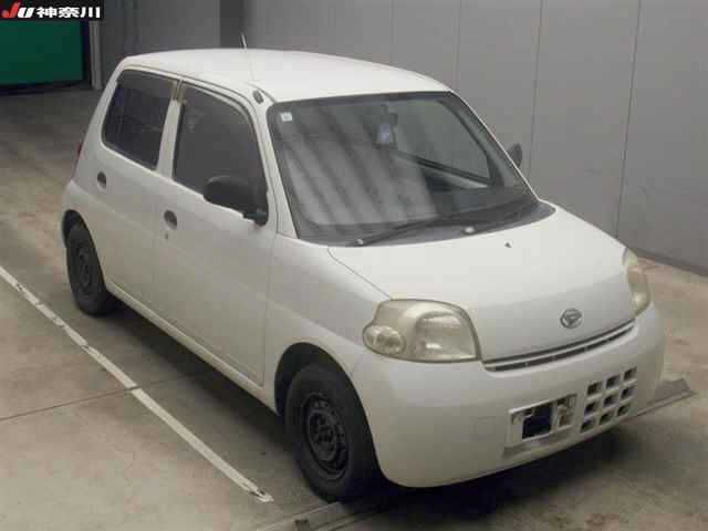 2009 Daihatsu Esse - photo 1 2009 Daihatsu Esse Sedan for sale, Japanese used car export - photo 1 of 10 | GULJI TRADERS
