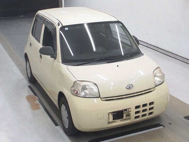 2009 Daihatsu Esse - photo 1 2009 Daihatsu Esse Sedan for sale, Japanese used car export - photo 1 of 4 | GULJI TRADERS