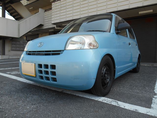 2011 Daihatsu Esse D Sedan for sale, Japanese used car export | GULJI TRADERS