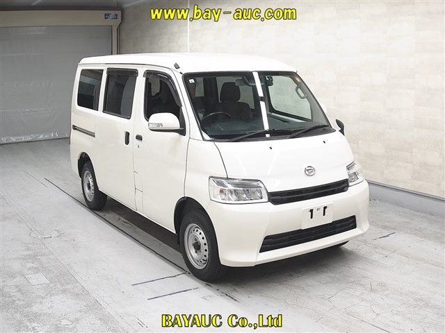 2021 Daihatsu Gran MAX Cargo GL Sedan for sale, Japanese used car export - photo 1 of 6 | GULJI TRADERS