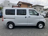 2025 Daihatsu Gran MAX Cargo GL 4AT2WD Sedan for sale, Japanese used car export - photo 4 of 9 | GULJI TRADERS