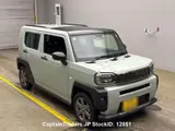 2024 Daihatsu Taft LIGHT GREEN SUV for sale, Japanese used car export - photo 4 of 33 | GULJI TRADERS