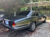 1990 Daimler Double Six Double Six Gunmetal Sedan for sale, Japanese used car export - photo 10 of 39 | GULJI TRADERS