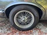 1990 Daimler Double Six Double Six Gunmetal Sedan for sale, Japanese used car export - photo 16 of 39 | GULJI TRADERS