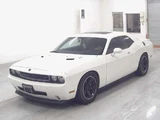 2010 Dodge Challenger RT White Coupe for sale, Japanese used car export - photo 4 of 9 | GULJI TRADERS