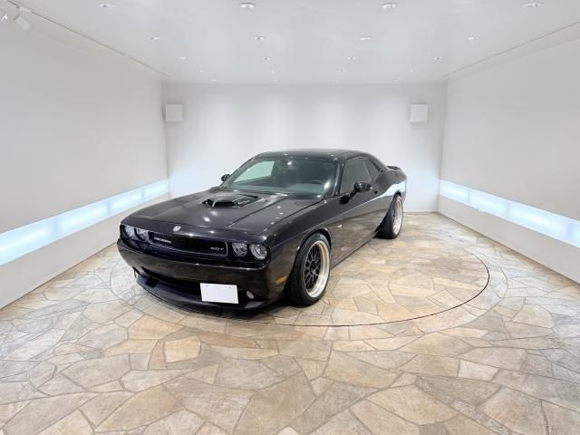 2015 Dodge Challenger SRT8 Black Coupe for sale, Japanese used car export | GULJI TRADERS