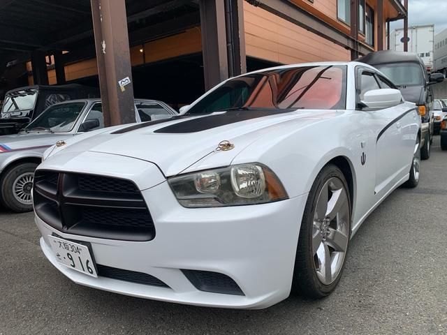 2011 Dodge Charger SXT Coupe for sale, Japanese used car export - photo 1 of 9 | GULJI TRADERS