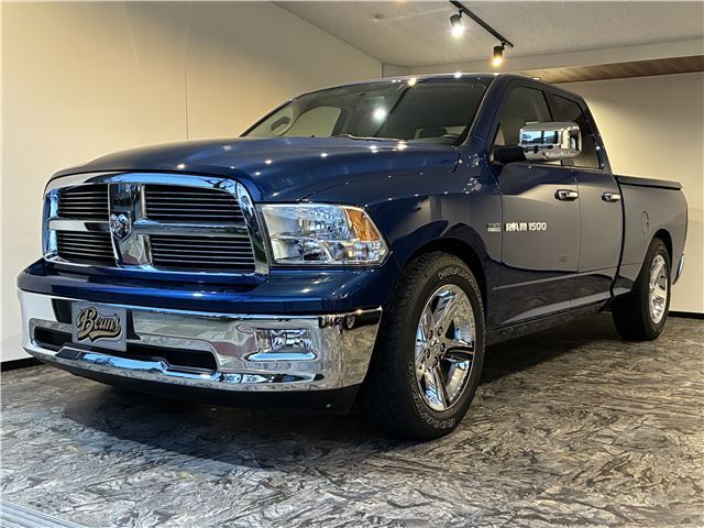 2011 Dodge RAM HEMI5.7 Sedan for sale, Japanese used car export - photo 1 of 39 | GULJI TRADERS