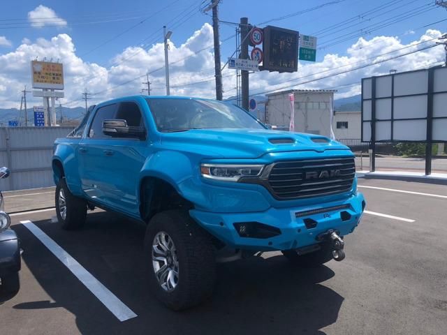 2019 Dodge RAM Long Sedan for sale, Japanese used car export | GULJI TRADERS