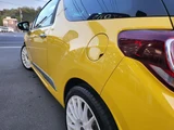 2015 DS 3 Sporty Chic Yellow Sedan for sale, Japanese used car export - photo 25 of 30 | GULJI TRADERS