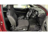 2016 DS 3 Chic mileage 20,000 km Domestic car Right-hand drive Red Sedan for sale, Japanese used car export - photo 14 of 30 | GULJI TRADERS