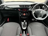 2016 DS 3 Chic DS LED Vision Package Other Sedan for sale, Japanese used car export - photo 16 of 22 | GULJI TRADERS