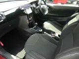 2016 DS 3 Chic Xenon Full LED Package Red Sedan for sale, Japanese used car export - photo 10 of 16 | GULJI TRADERS