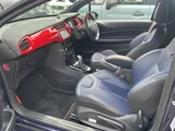 2017 DS 3 DS3 de la Fressange Blue Sedan for sale, Japanese used car export - photo 16 of 24 | GULJI TRADERS