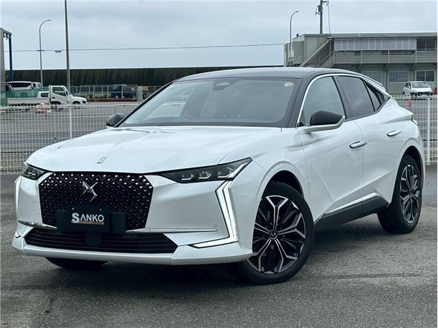 2023 DS 4 Sedan for sale, Japanese used car export | GULJI TRADERS