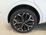 2026 DS 4 Diesel Turbo Sedan for sale, Japanese used car export - photo 16 of 31 | GULJI TRADERS
