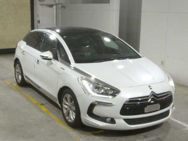 2012 DS 5 Sedan for sale, Japanese used car export | GULJI TRADERS