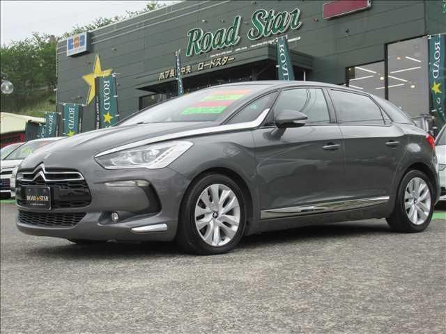 2012 DS 5 Chic Sedan for sale, Japanese used car export - photo 1 of 9 | GULJI TRADERS