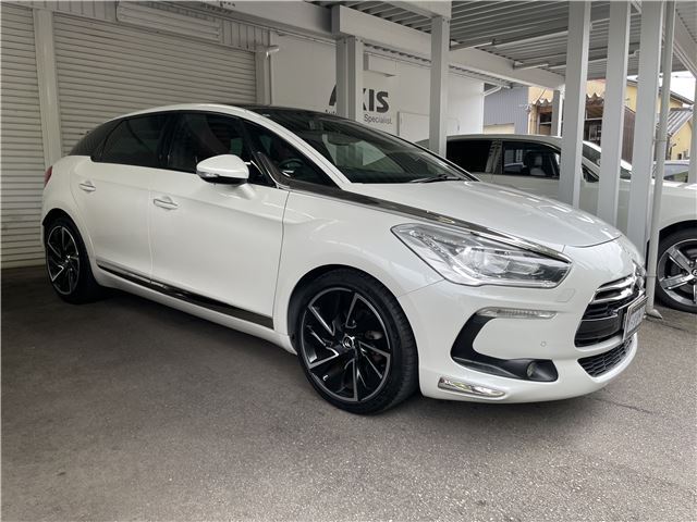 2015 DS 5 Sedan for sale, Japanese used car export - photo 1 of 41 | GULJI TRADERS