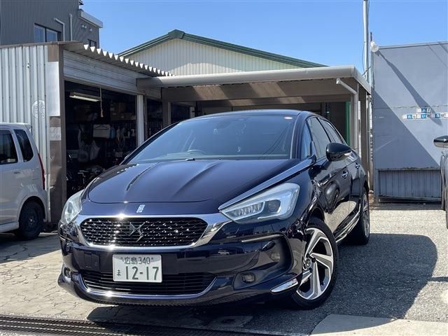 2016 DS 5 Sedan for sale, Japanese used car export - photo 1 of 30 | GULJI TRADERS